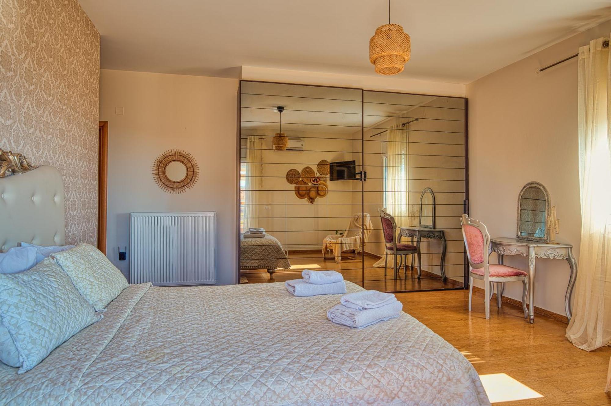 Blue Sky Villa In Crete Epano Vathia Exterior photo